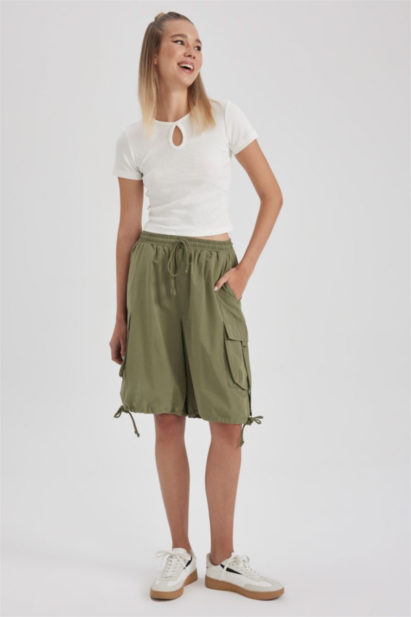 نساء كاكي شورت كارجو بوبلين بجيب