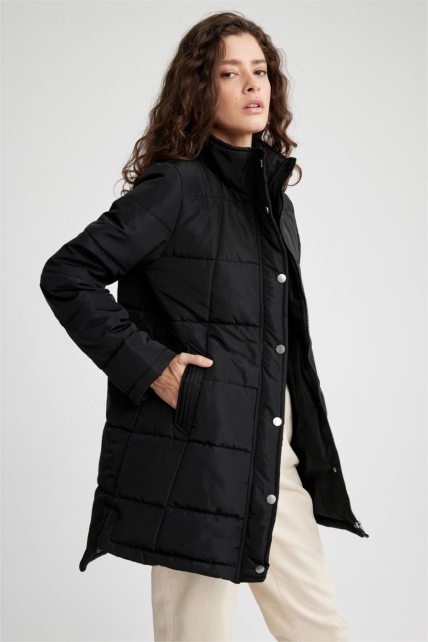 Жіночий Чорний Парка стандартного крою для жінок