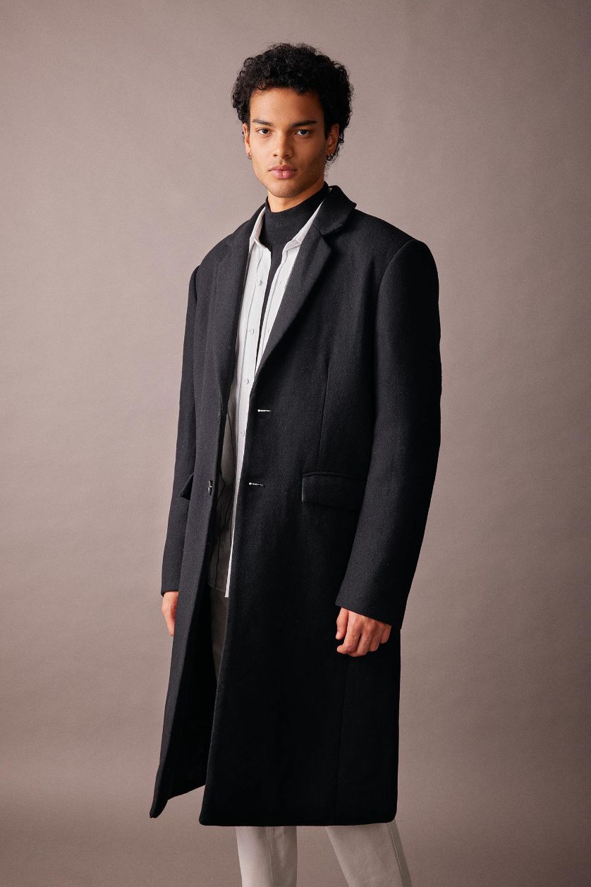 Erkek Siyah Slim Fit Dar Kesim Astarlı Düğmeli Cepli Kaşe Kaban Parka