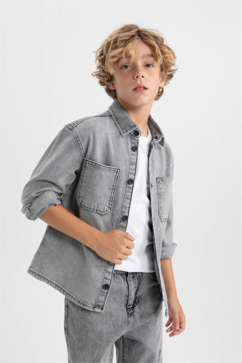 أولاد رمادي فاتح قميص جينز اوفر سايز ولادي كم طويل بياقة بولو