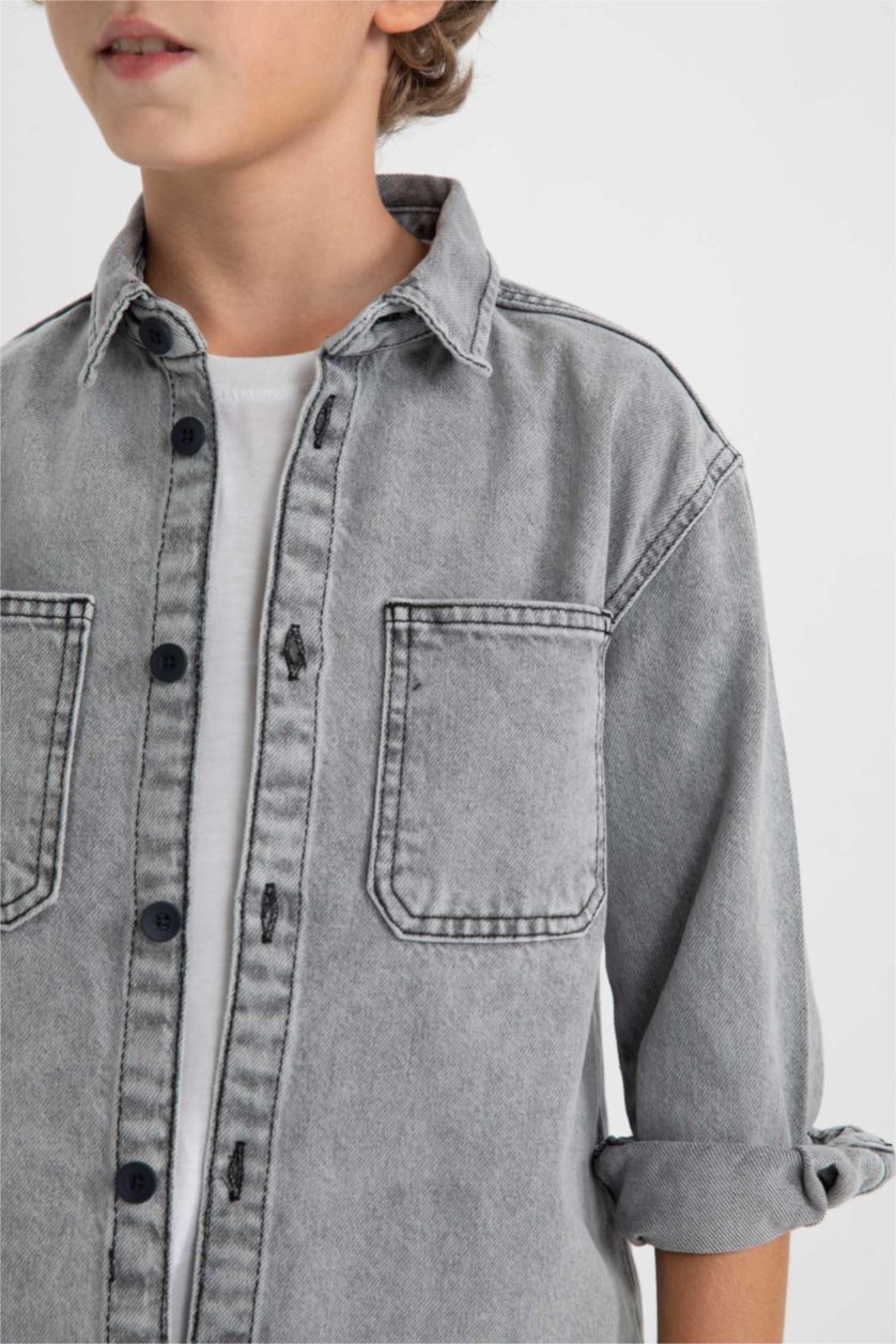 أولاد رمادي فاتح قميص جينز اوفر سايز ولادي كم طويل بياقة بولو