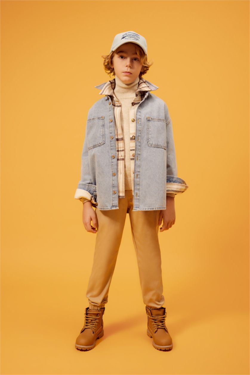 أولاد أزرق فاتح قميص جينز اولادي اوفر سايز بياقة بولو