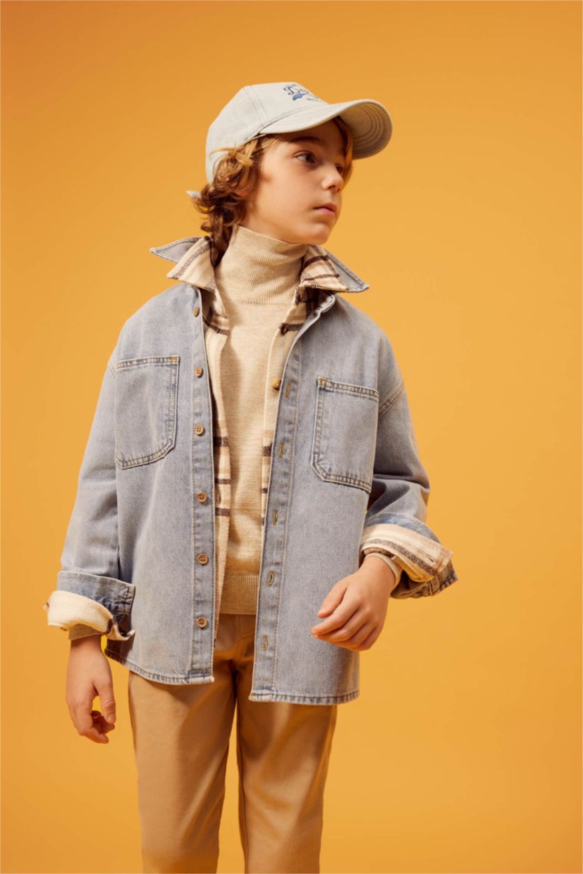 أولاد أزرق فاتح قميص جينز اولادي اوفر سايز بياقة بولو