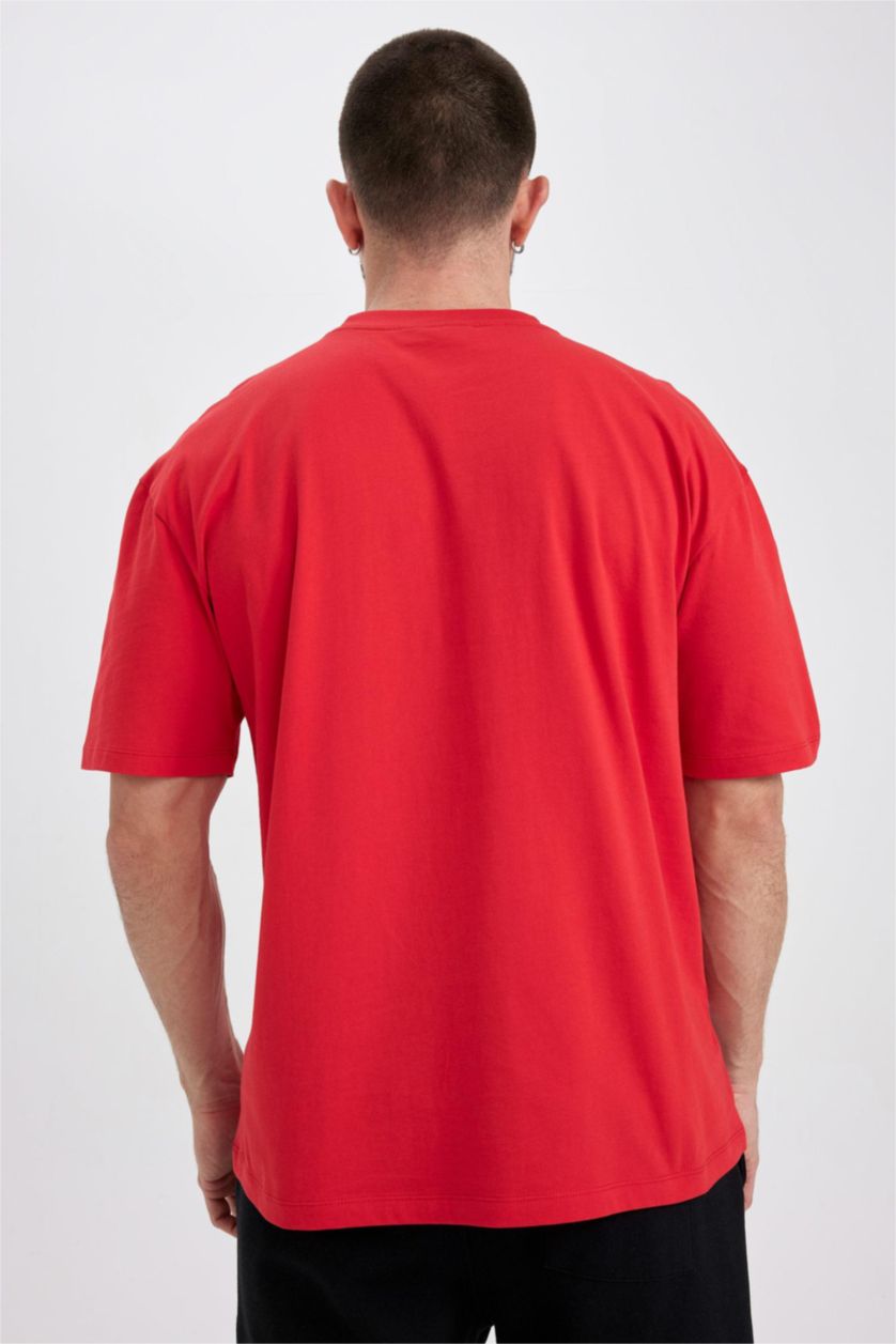 MAN Red Short Sleeve T-Shirt