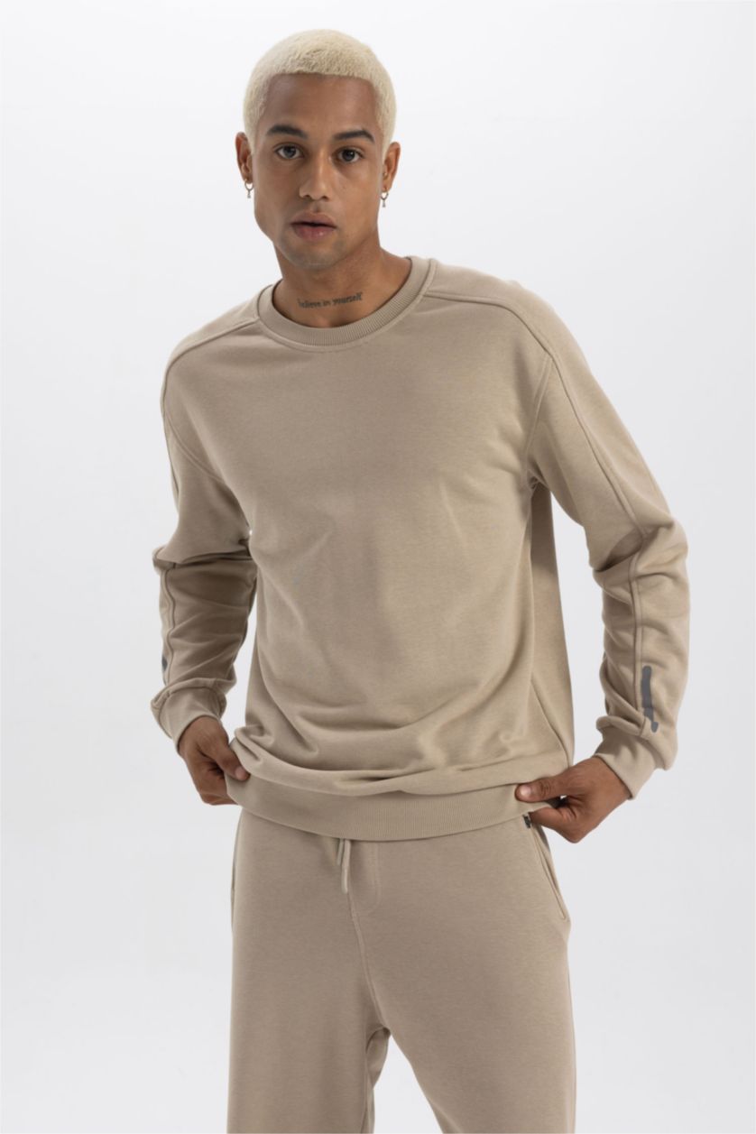 HOMME Beige Sweat-shirt Coupe Standard imprimé Col Rond à Manches Longues de DeFactoFit