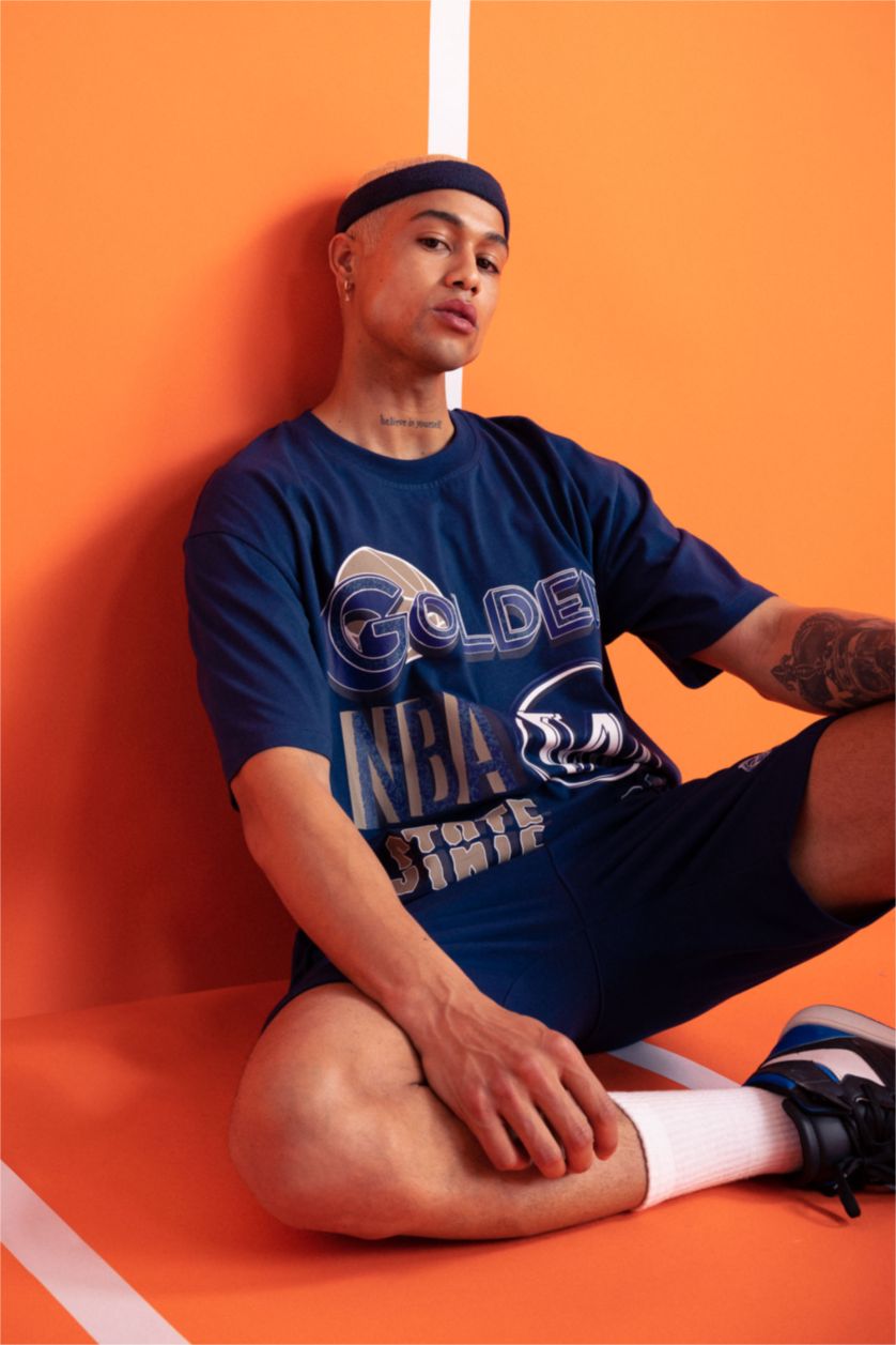 Man NAVY Defacto Fit NBA Golden State Warriors Licensed Oversize Crew Neck T-Shirt