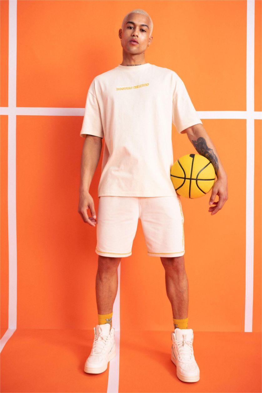 MAN Stone Regular Fit Short Leg Shorts