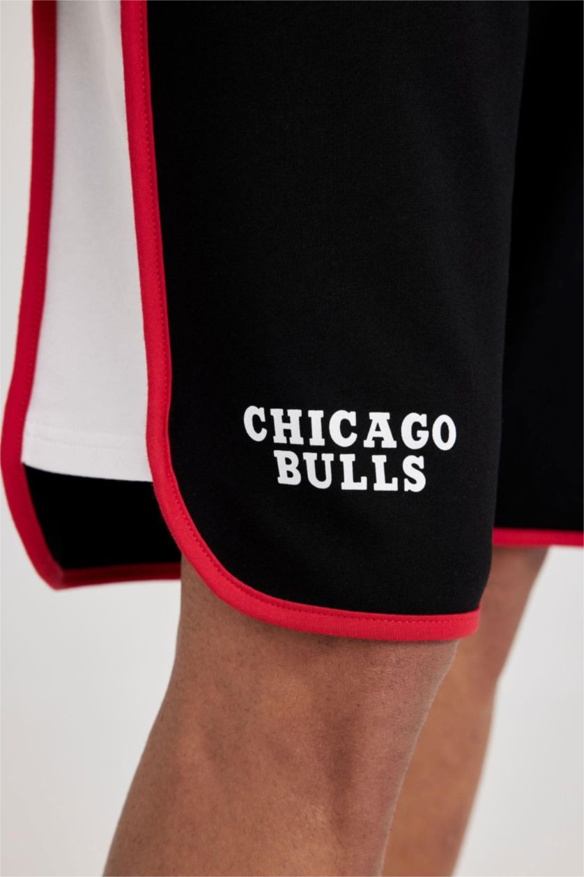 MAN Black DeFactoFit NBA Chicago Bulls Regular Fit Short Leg Shorts