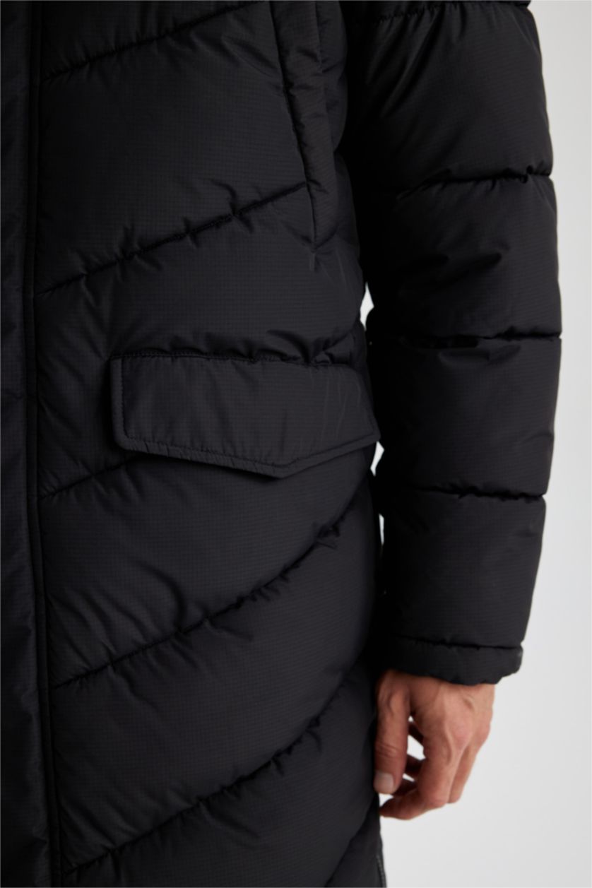 MAN Black Regular Fit Hooded Faux Fur  Long Puffer Jacket