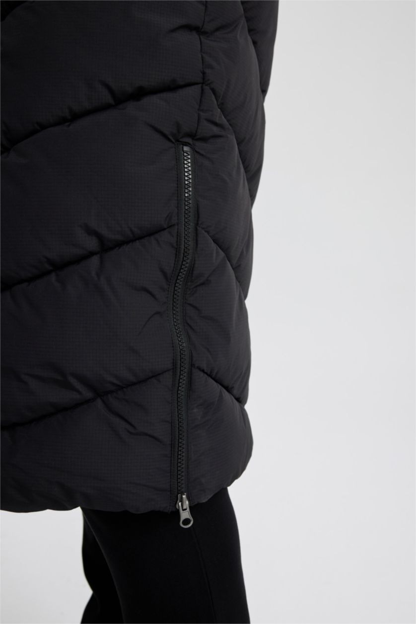 MAN Black Regular Fit Hooded Faux Fur  Long Puffer Jacket