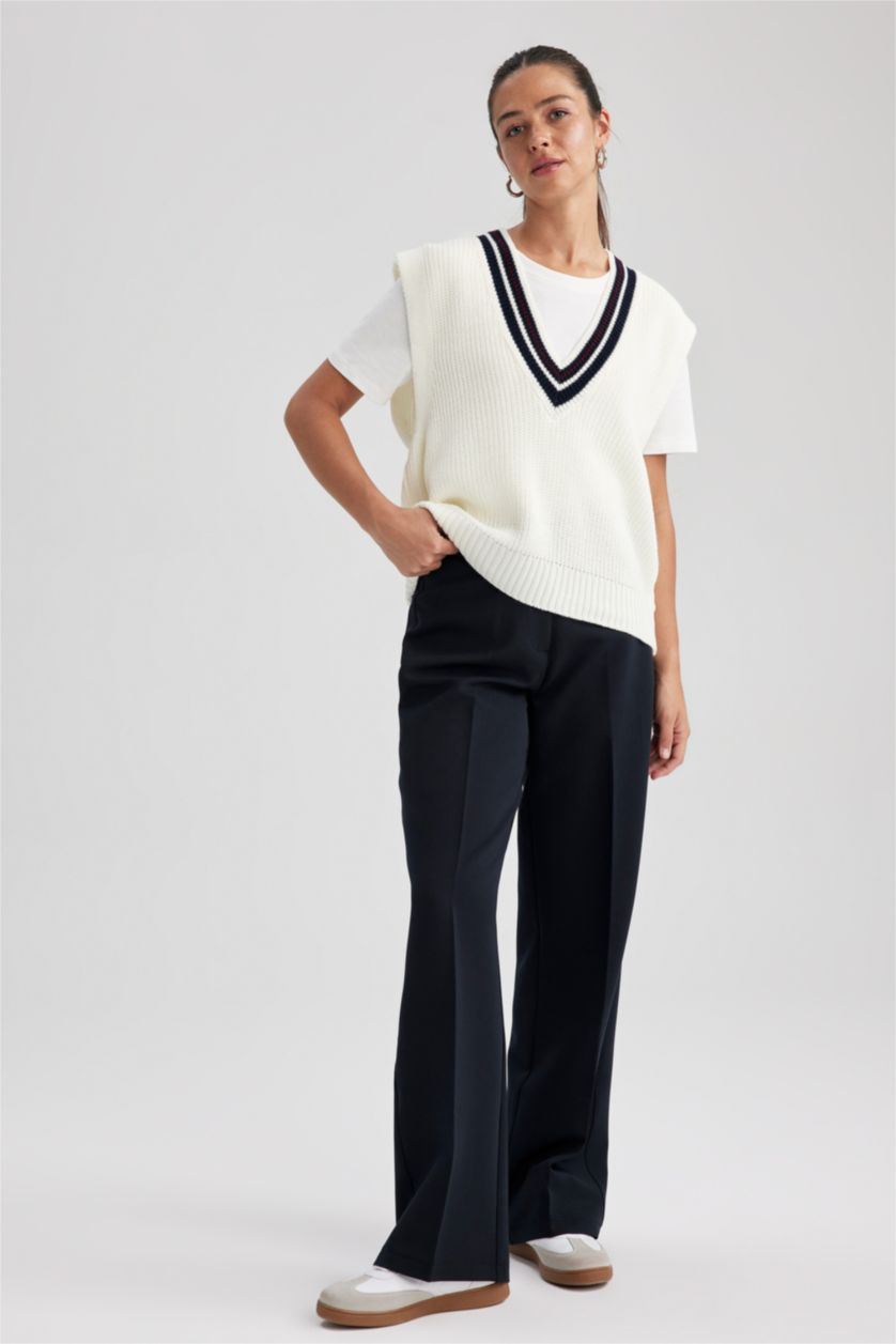 WOMAN Ecru Regular Fit V-Neck