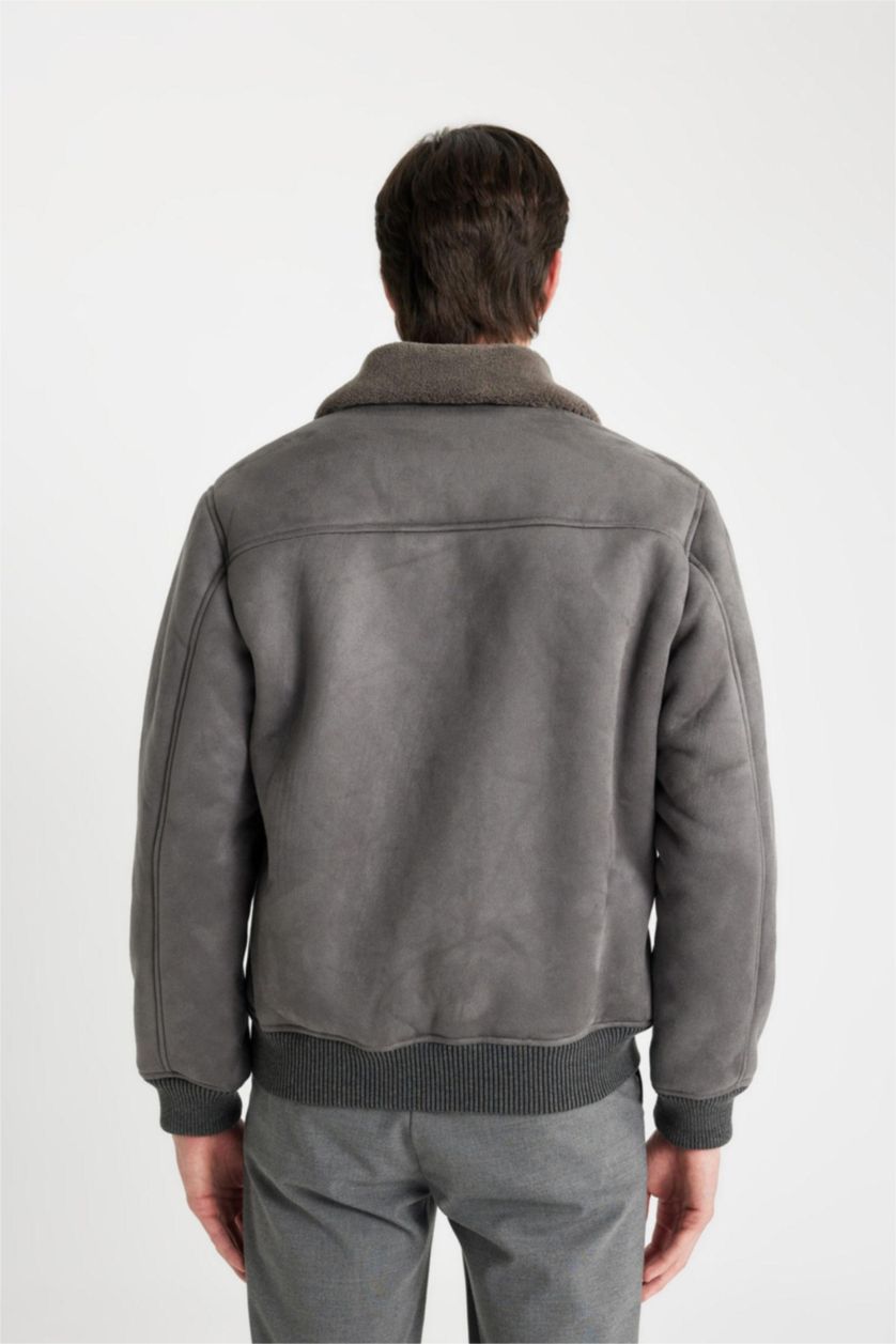 Erkek Gri Slim Fit Dar Kesim Kürklü Polo Yaka Astarlı Fermuarlı Cepli Süet Mont