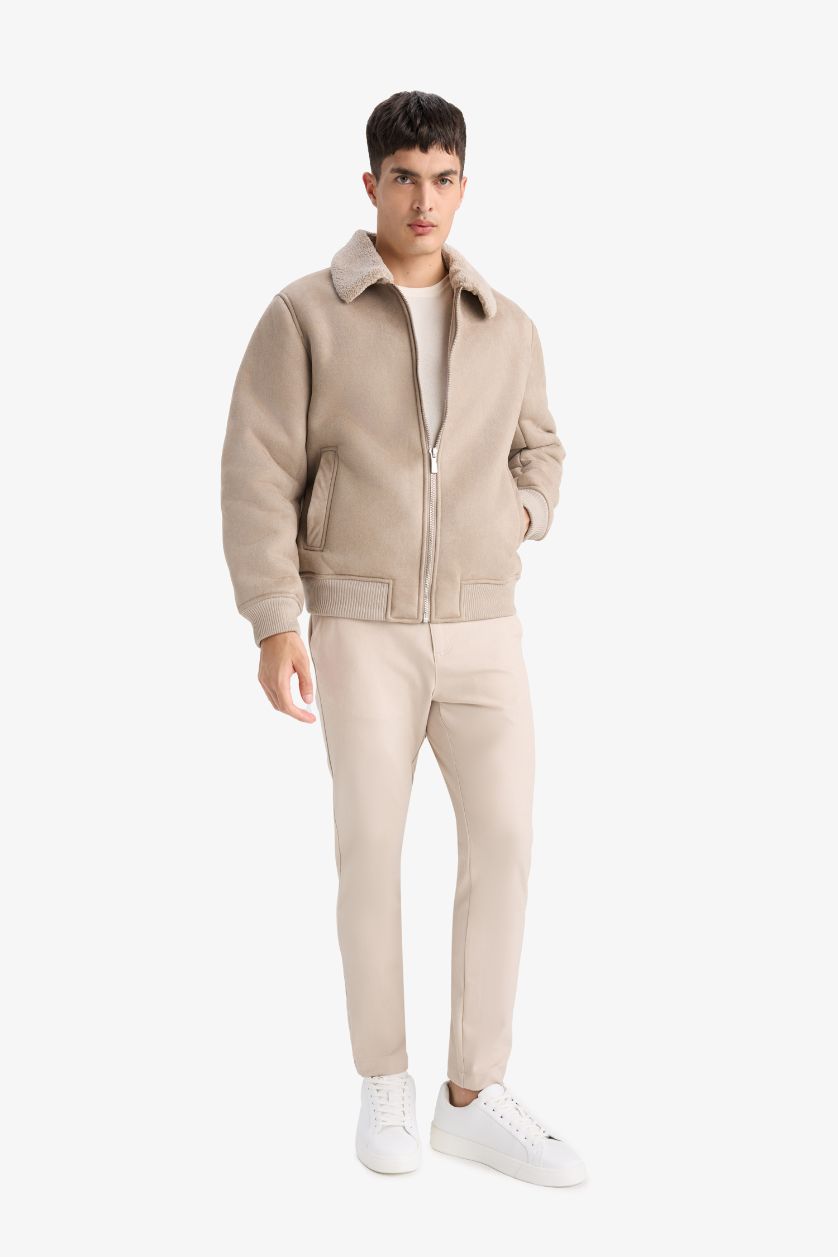 Мужчины Бежевый Slim Fit замшевая куртка с мехом, воротником поло, молнией и карманами