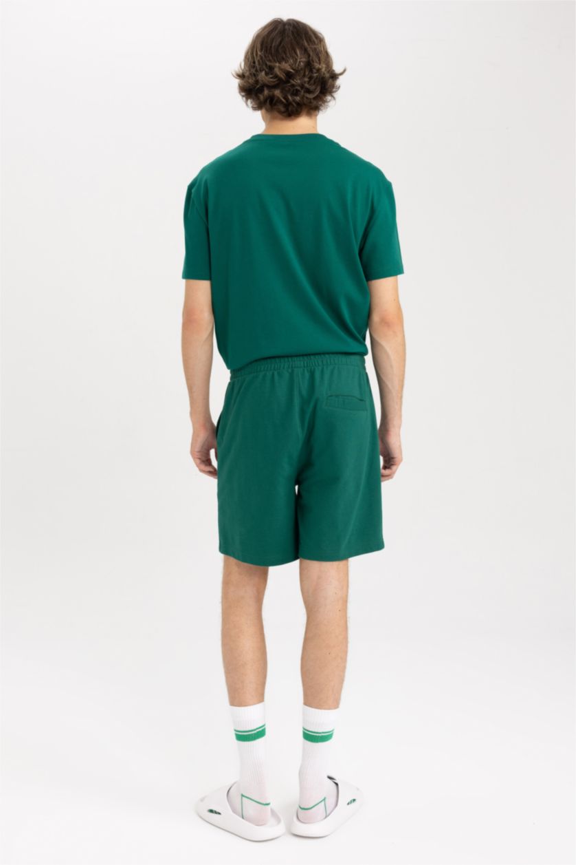 رجالي أخضر شورت قطن سليم فيت بجيب