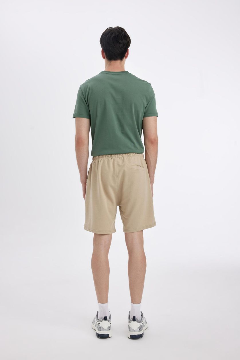 رجال بيج شورت سليم فيت بجيب ورجل ضيق