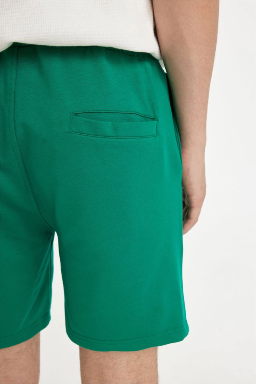 Erkek Yeşil Slım Fıt Dar Paça Şort