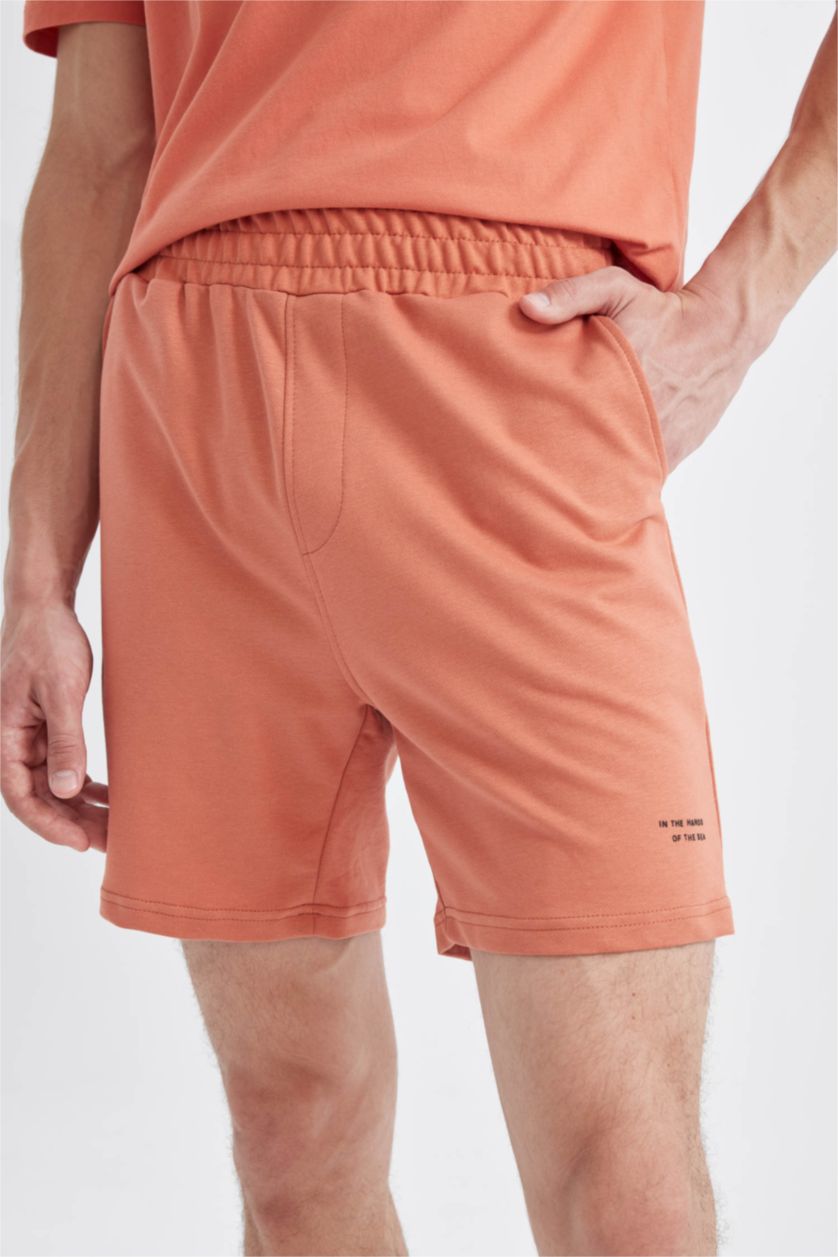 Man Orange Slim Fit Super Skinny Hem Shorts