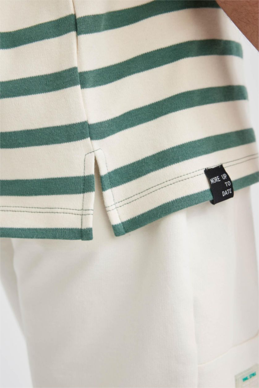 رجال أخضر تي شيرت مخطط قصة مريحة بياقة مستديرة