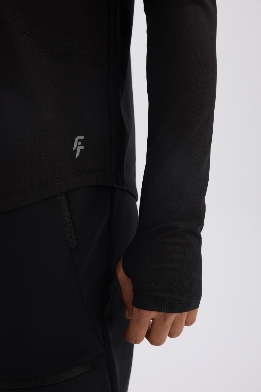 Erkek Siyah Slim Fit Dar Kesim Bisiklet Yaka Sporcu Uzun Kollu Siyah Tişört