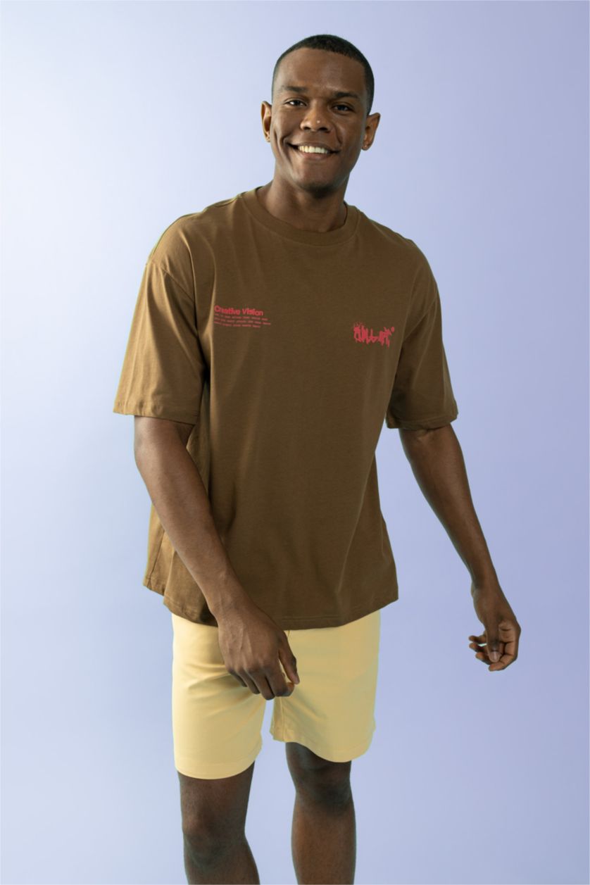 Мужчины Светло коричневый Футболка оверсайз с круглым вырезом и принтом