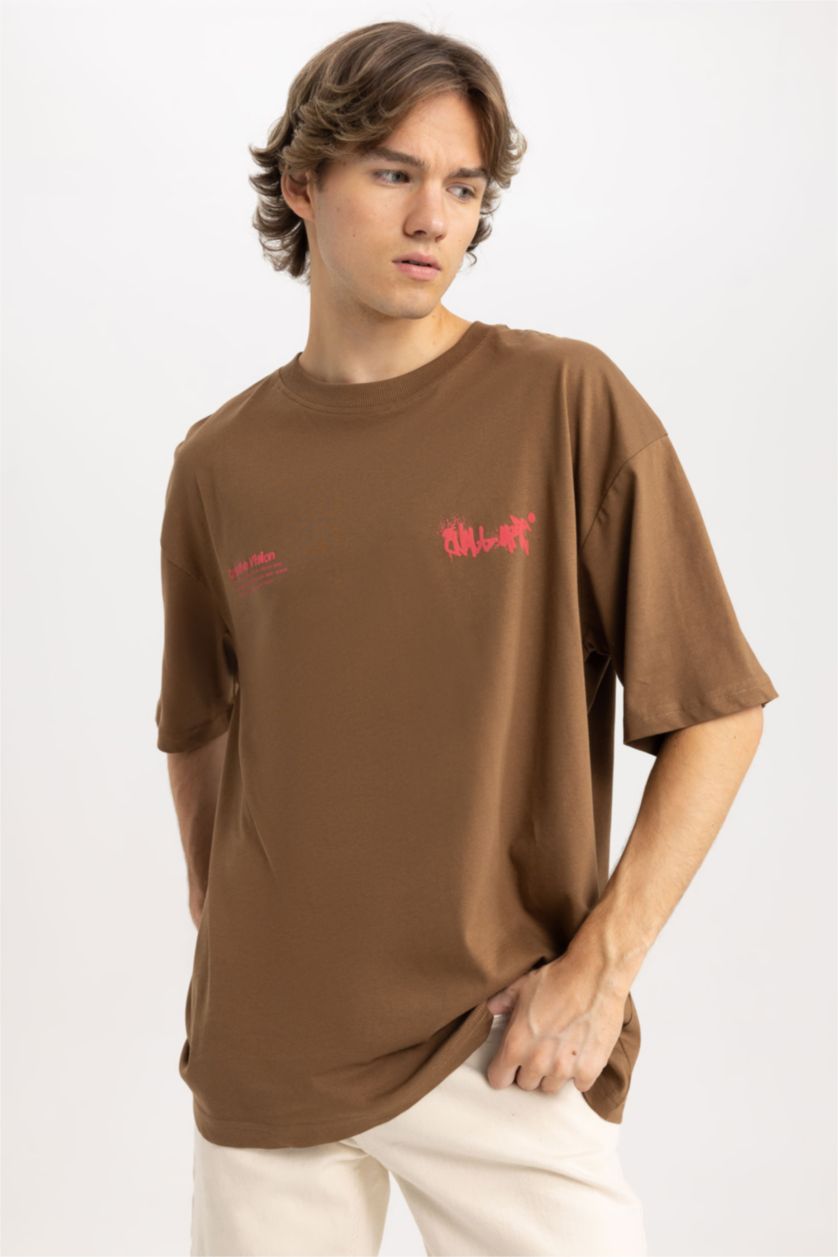 Мужчины Светло коричневый Футболка оверсайз с круглым вырезом и принтом