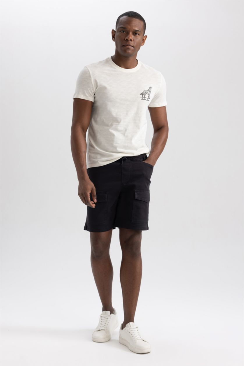 رجال بيج فاتح Slim Fit Short Sleeve T-Shirt
