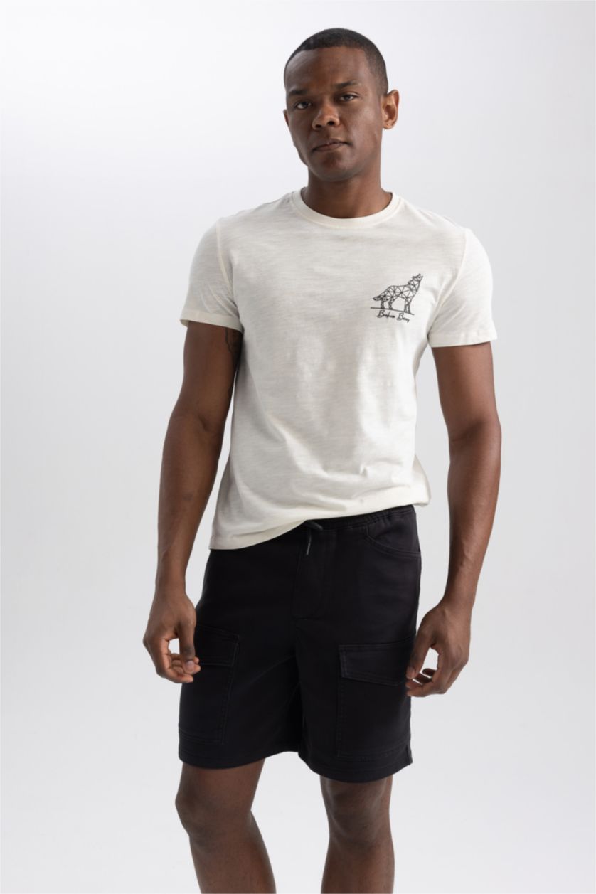 رجال بيج فاتح Slim Fit Short Sleeve T-Shirt