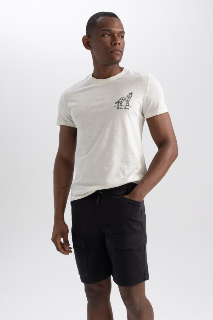 رجال بيج فاتح Slim Fit Short Sleeve T-Shirt