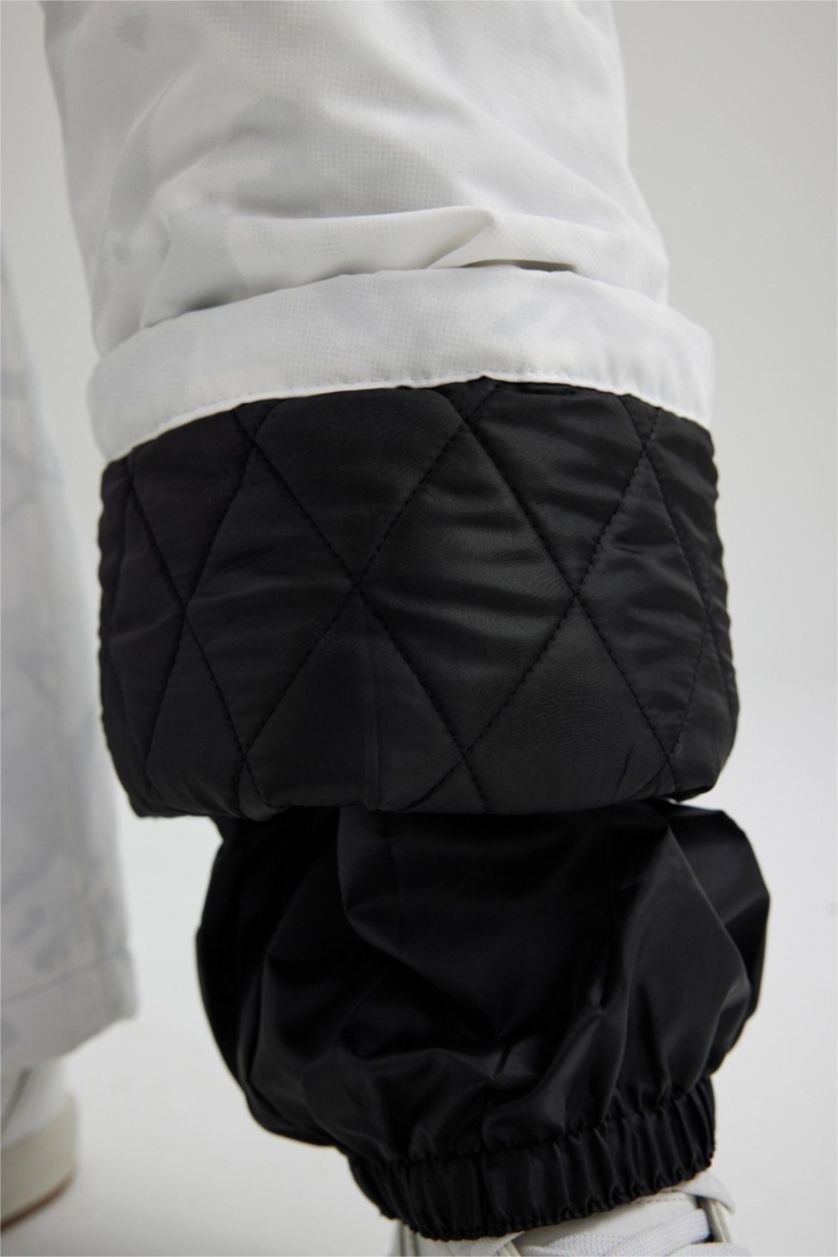 حريمي رمادي فاتح بنطلون تزلج بيزك وتر بروف قصة عادية