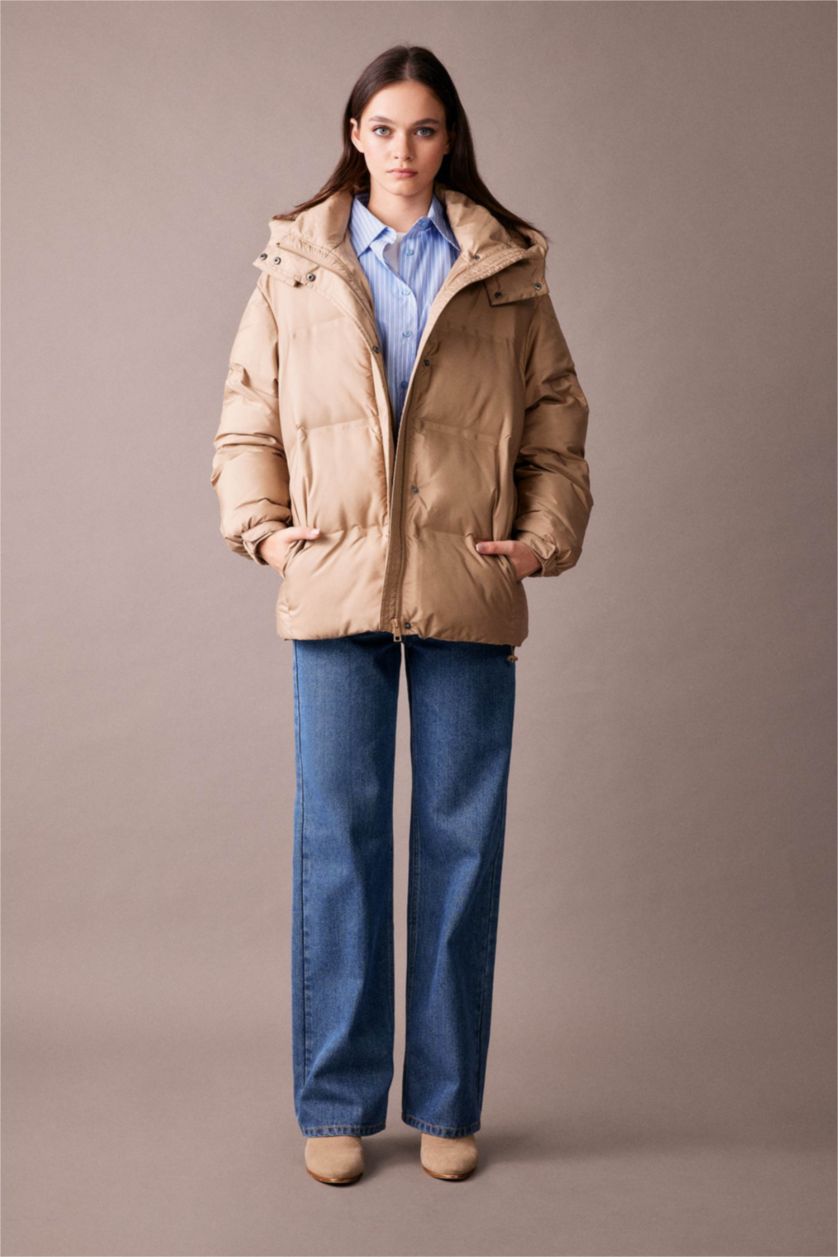 Kadın Camel Su İtici Şişme Mont Oversize Geniş Kalıp Fermuar Çıtçıtlı Cepli Kapüşonlu