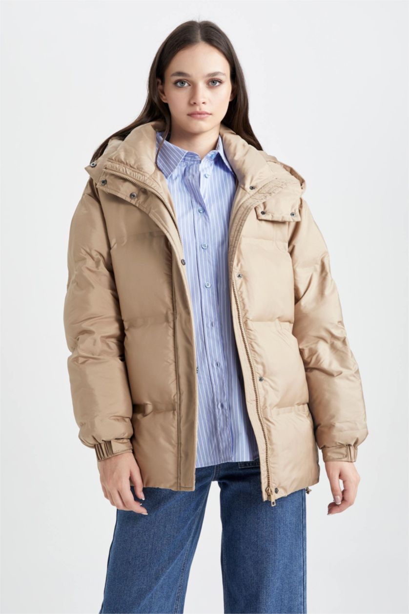 Kadın Camel Su İtici Şişme Mont Oversize Geniş Kalıp Fermuar Çıtçıtlı Cepli Kapüşonlu