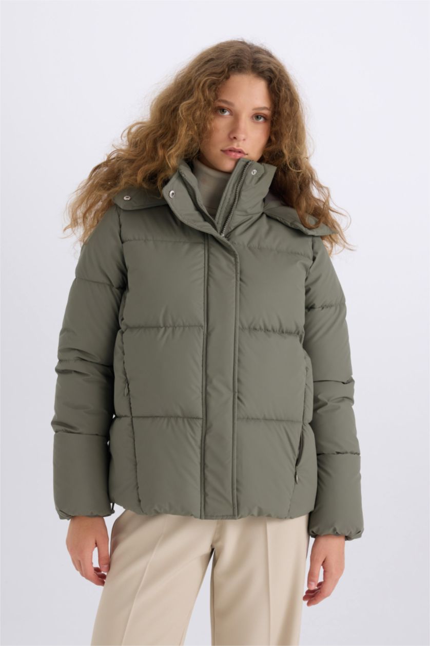 Kadın Haki Su Geçirmez Puffer Şişme Mont Oversize Geniş Kalıp Kapüşonlu Fermuarlı Çıtçıtlı