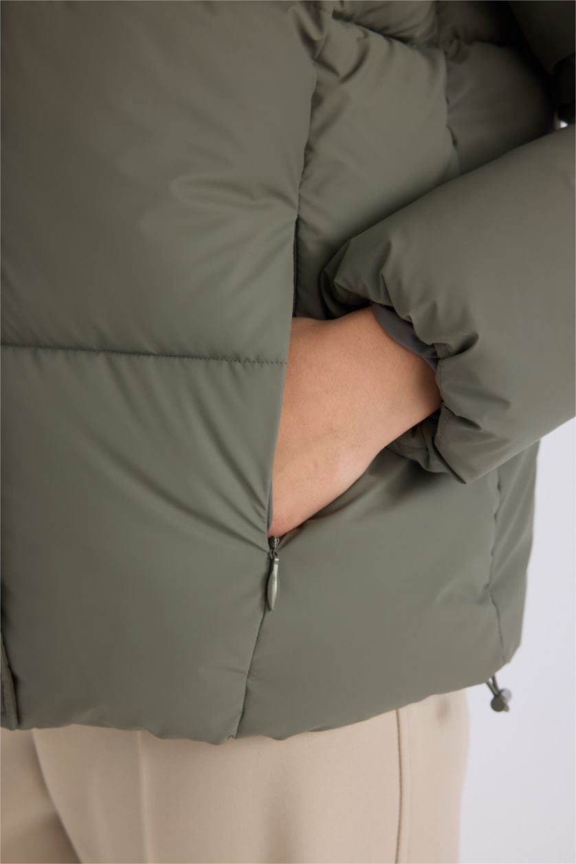 Kadın Haki Su Geçirmez Puffer Şişme Mont Oversize Geniş Kalıp Kapüşonlu Fermuarlı Çıtçıtlı