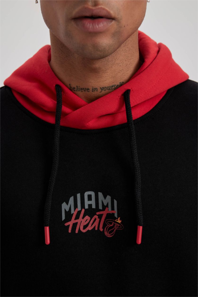 HOMME Noir Sweat- Shirt Coupe Régulière Encapuchonné Avec Poche à Manches Longues De DefactoFit NBA