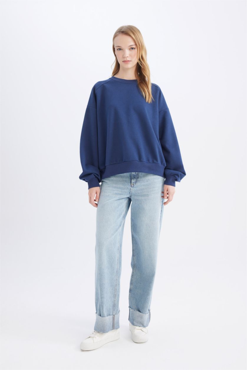 نساء كحلي سويت شيرت واسع برقبة مستديرة