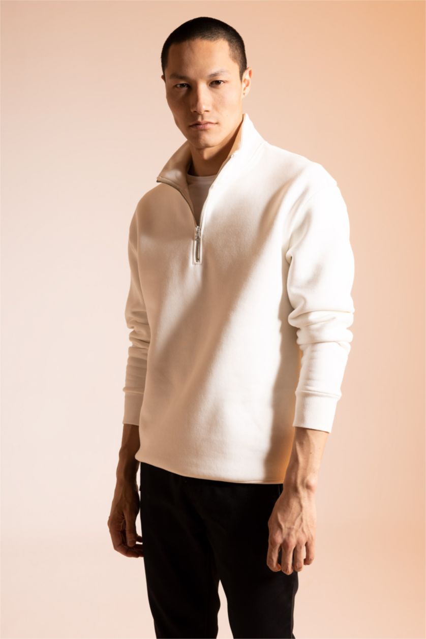 MAN White Comfort Fit Thick Sweatshirt Fabric Sweatshirt