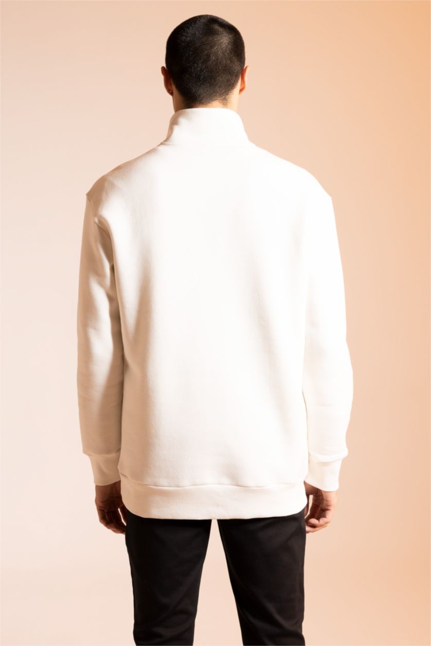 MAN White Comfort Fit Thick Sweatshirt Fabric Sweatshirt