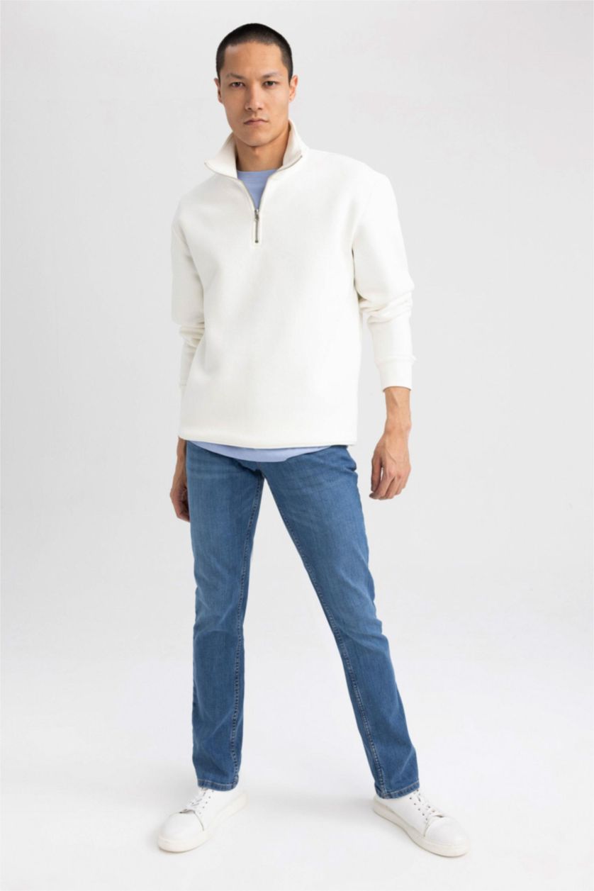 MAN White Comfort Fit Thick Sweatshirt Fabric Sweatshirt