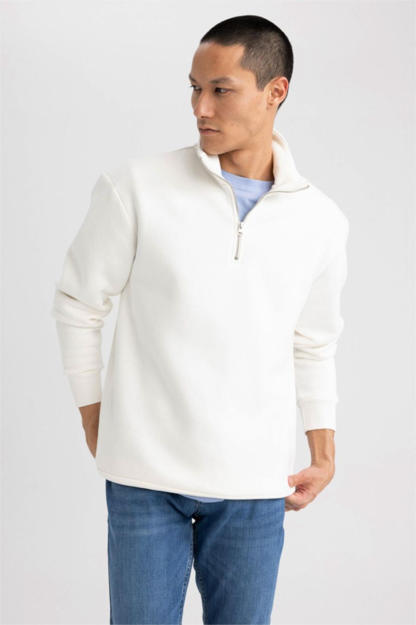 MAN White Comfort Fit Thick Sweatshirt Fabric Sweatshirt