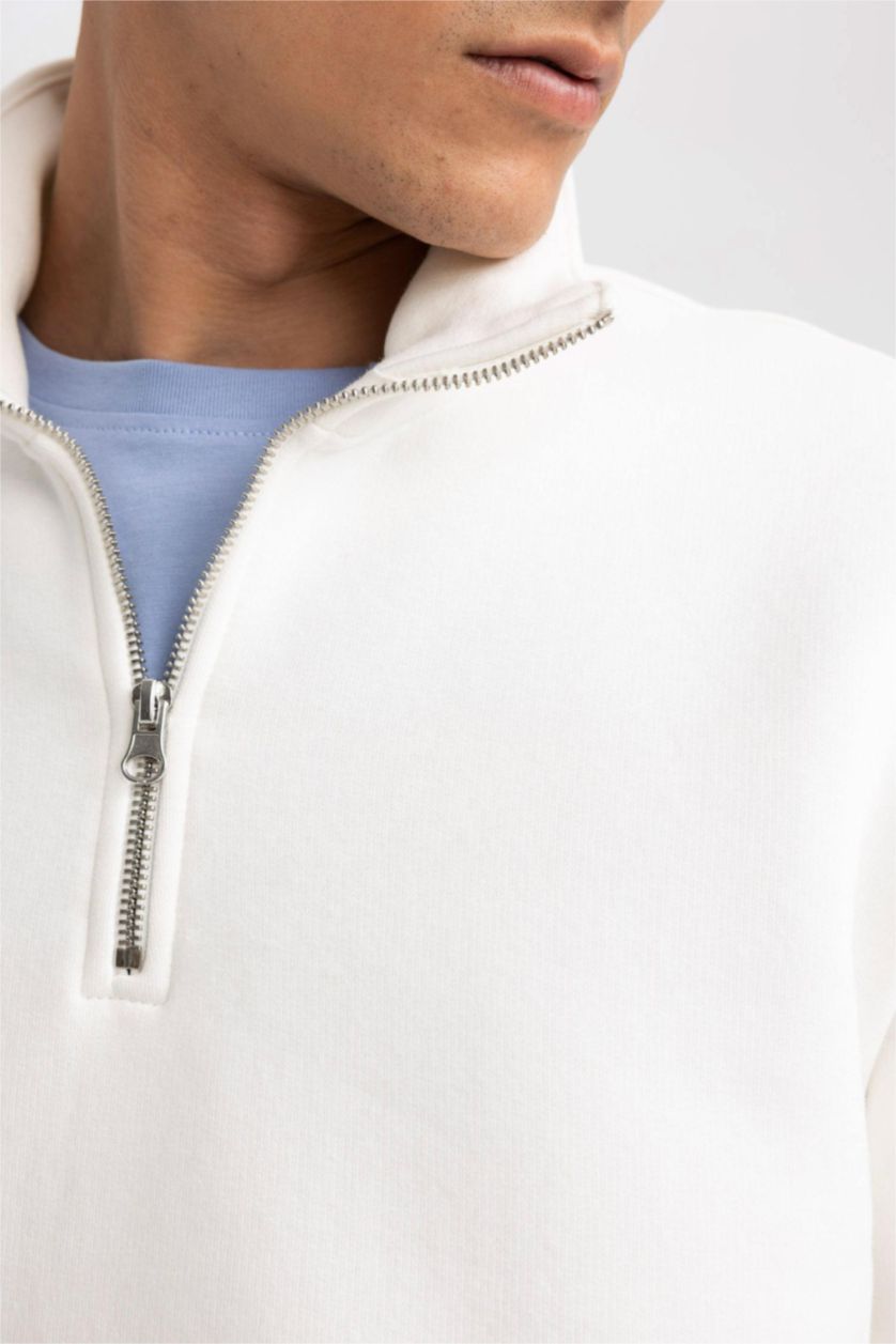 MAN White Comfort Fit Thick Sweatshirt Fabric Sweatshirt