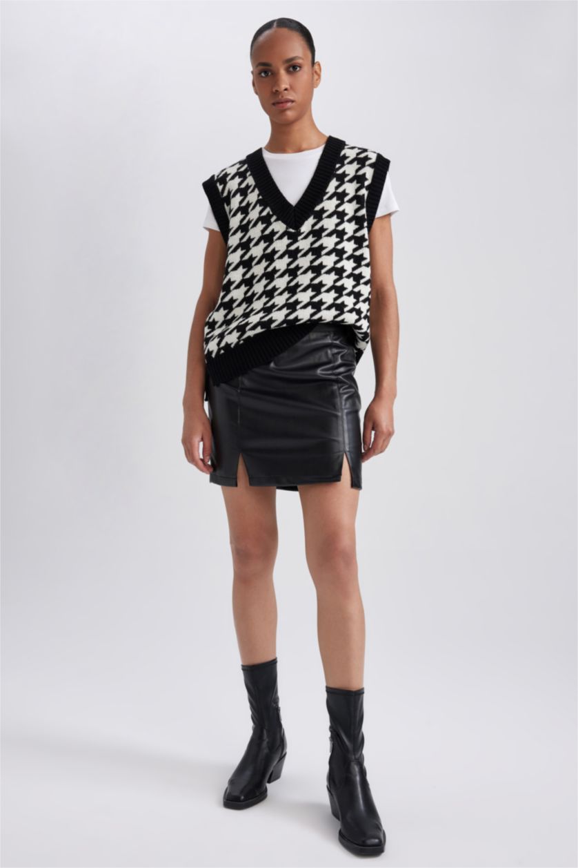 WOMAN Black A Cut Normal Waist Faux Leather Mini Skirt