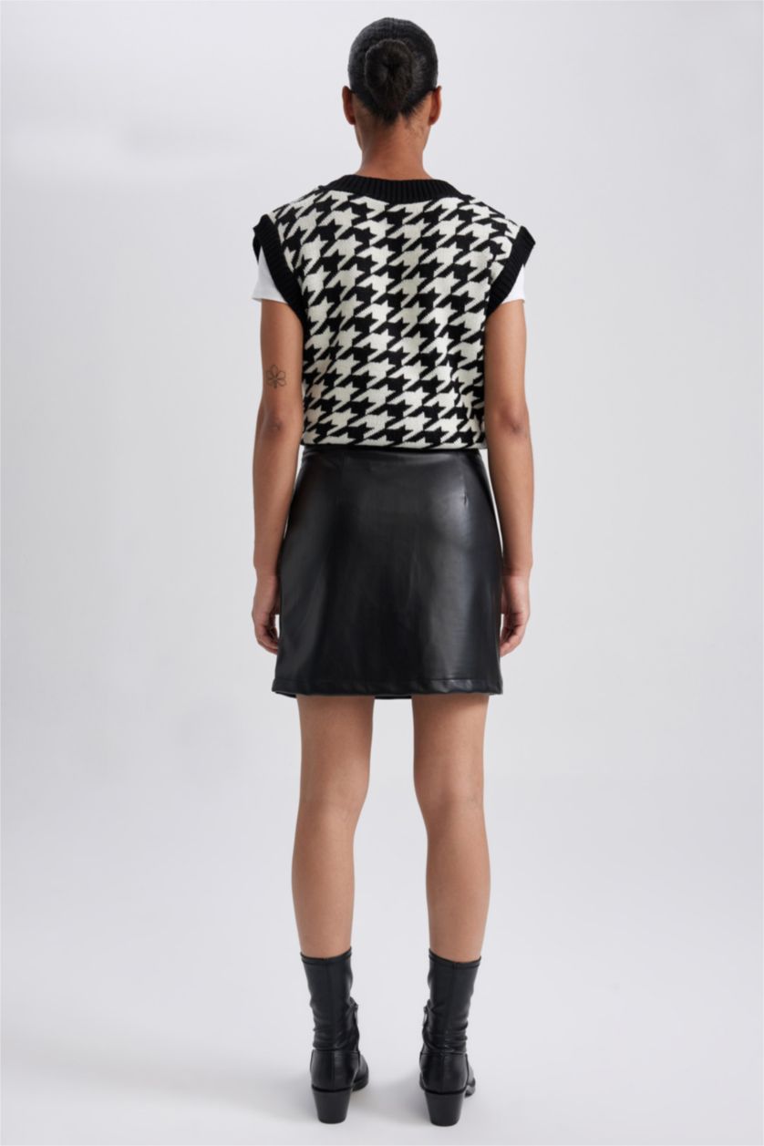 WOMAN Black A Cut Normal Waist Faux Leather Mini Skirt