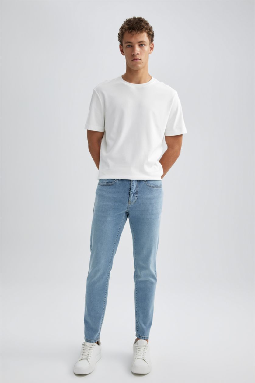 Man Light Blue Slim Tapered Fit Narrow Fit Normal Waist Tapered Leg Jeans