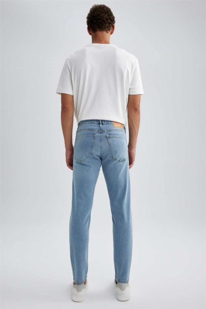 Man Light Blue Slim Tapered Fit Narrow Fit Normal Waist Tapered Leg Jeans