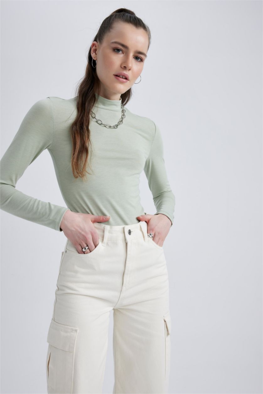 Kadın Mint Fıtted Yarım Balıkçı Yaka Uzun Kollu Tişört