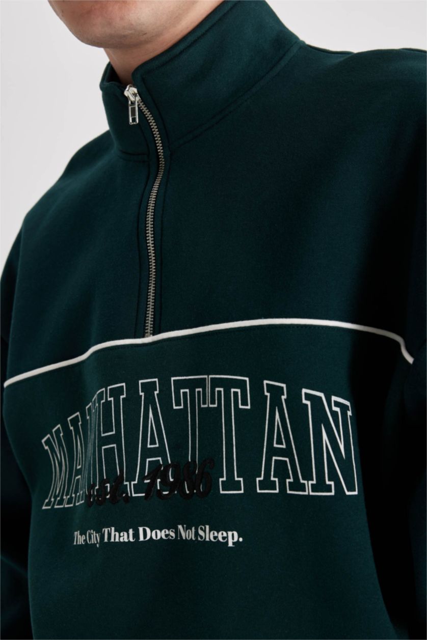 MAN Green Oversize Fit Long Sleeve Sweatshirt