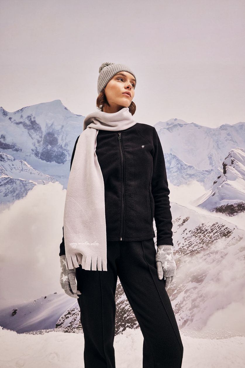 حريمي أسود كارديجان قطيفة بطبعة شعار قصة عادية من DeFactoFit