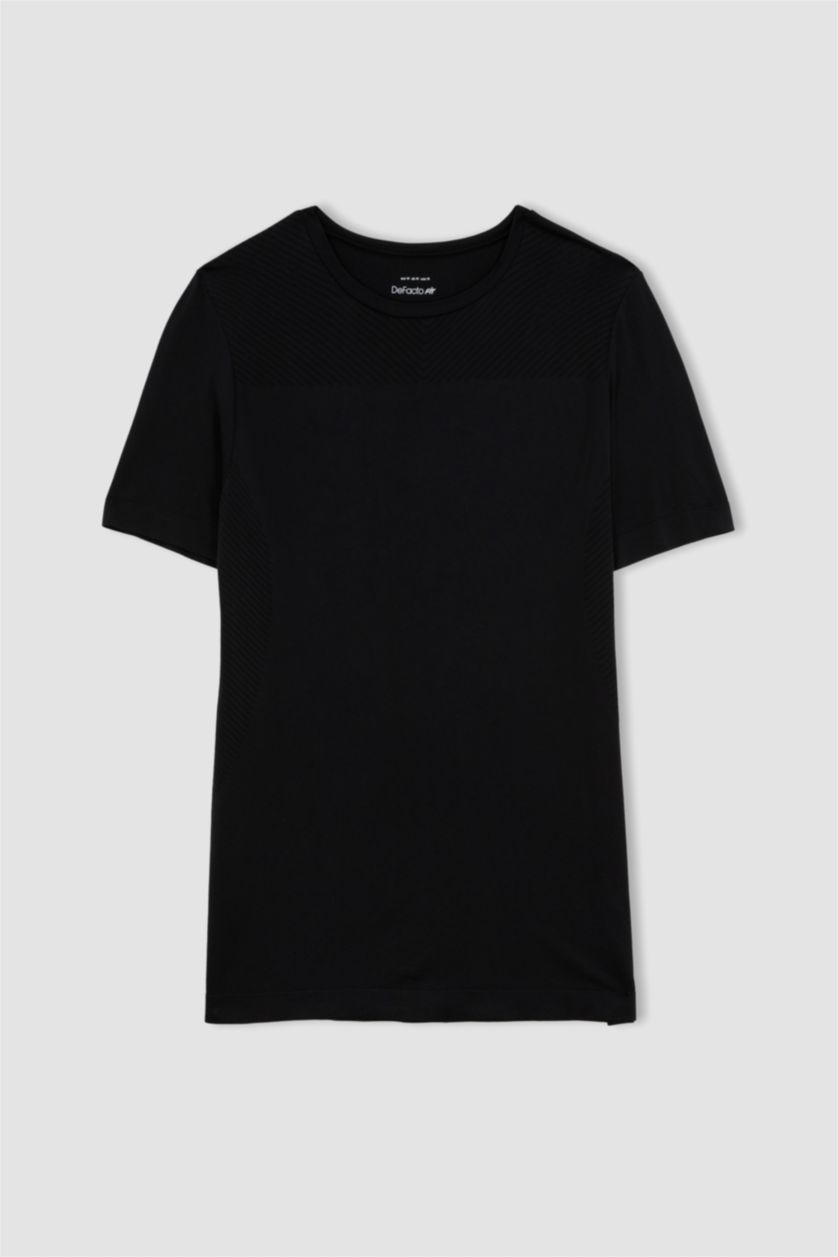 رجالي أسود تيشيرت بيزك سليم فيت برقبة مستديرة من DeFactoFit