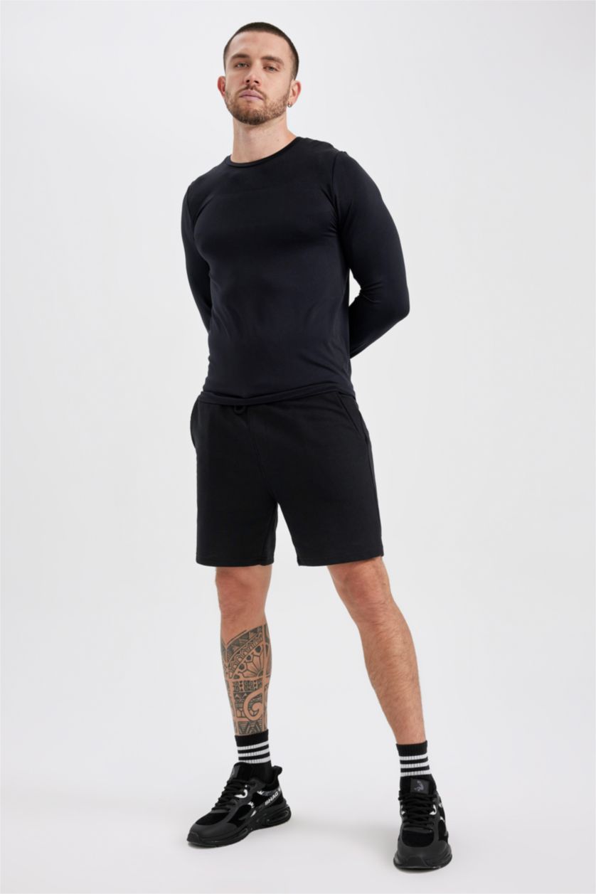 رجال أسود تي شيرت سليم فيت بياقة مستديرة