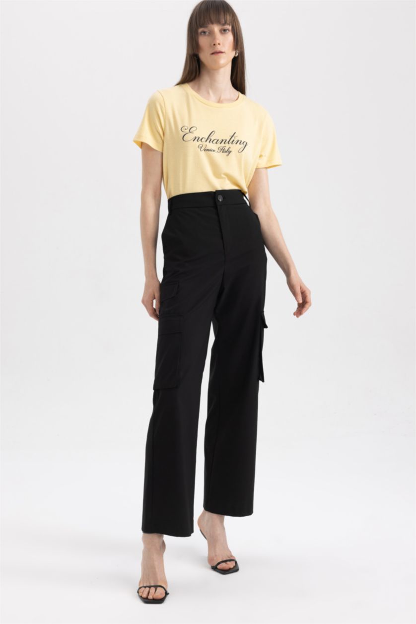 نساء أصفر فاتح تيشيرت قطن قصة عادية برقبة مستديرة